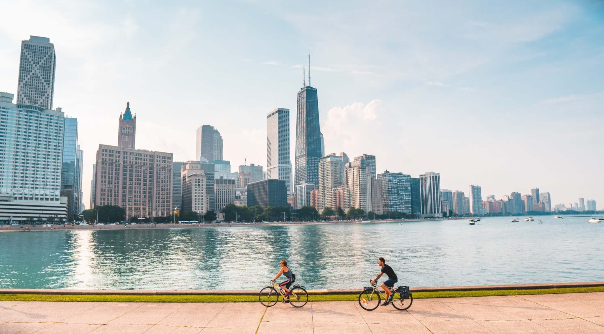6 Best Locations for Engagement Photos in Chicago